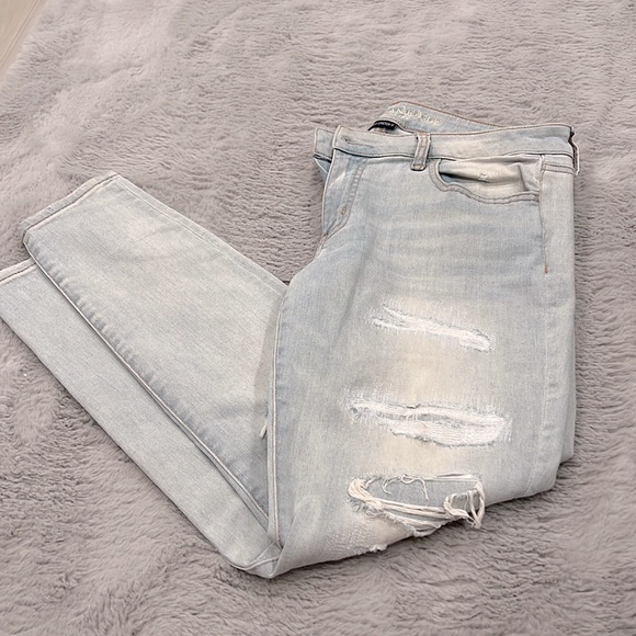 American Eagle Jeggings. super stretch low waist jeans. Size 14 regular women’s. - Picture 7 of 8